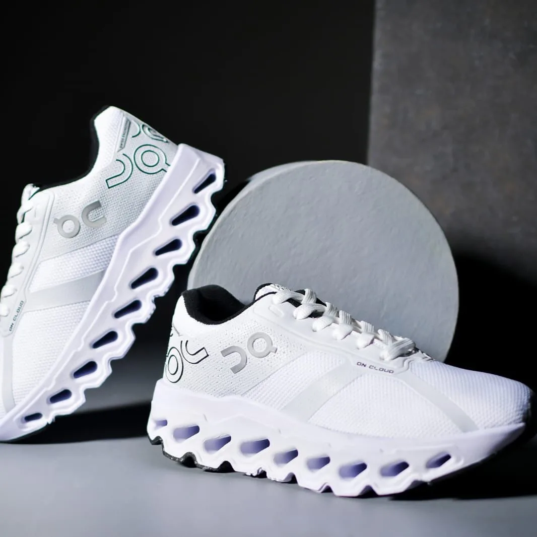 On Cloud branco